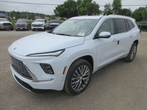 New 2026 Buick Enclave Avenir AWD/4WD image 10