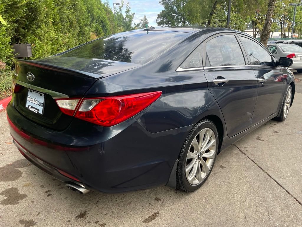 Used 2013 Hyundai Sonata SE FWD image 4