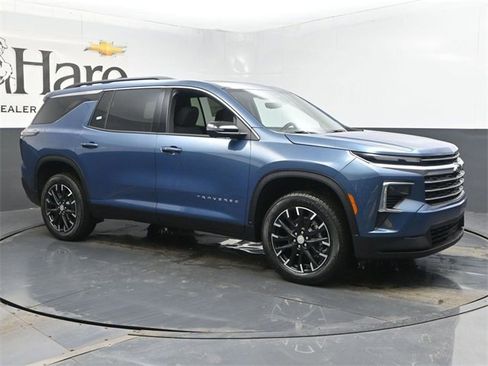 New 2026 Chevrolet Traverse LT w/ Sun and Wheel Package image 6