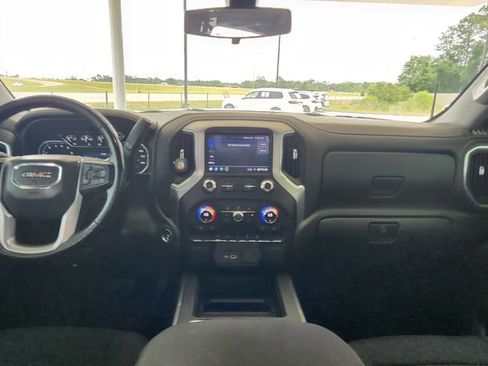 Used 2021 GMC Sierra 1500 Elevation w/ X31 Off-Road Package AWD/4WD image 17