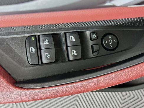 Used 2023 BMW i4 eDrive40 RWD image 15
