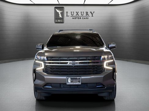 Used 2021 Chevrolet Tahoe RST w/ Luxury Package AWD/4WD image 3