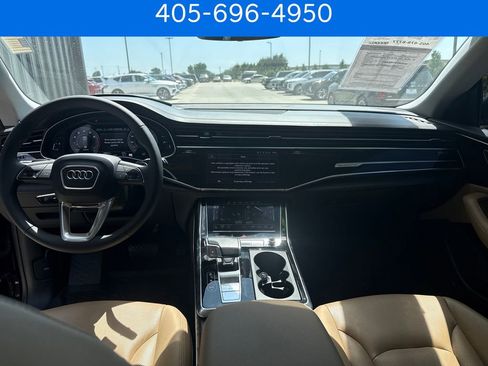 Used 2022 Audi Q8 Prestige w/ Prestige Package AWD/4WD image 14