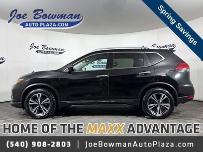 Used 2017 Nissan Rogue SL w/ SL Premium Package