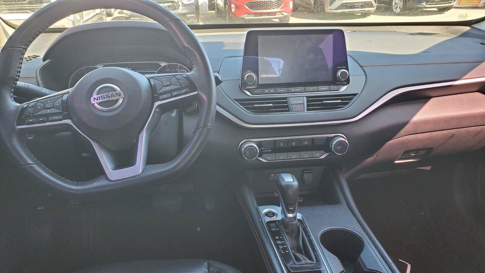 Used 2021 Nissan Altima 2.5 SR FWD image 7