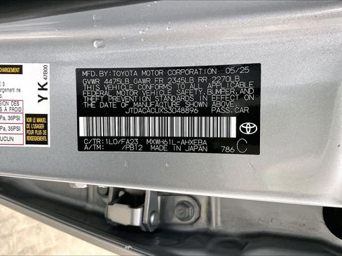 Certified 2025 Toyota Prius Plug-In Hybrid image 36