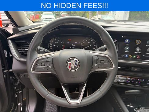 Used 2023 Buick Envision Preferred FWD image 18