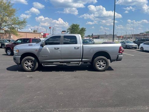 Used 2024 RAM 2500 Laramie AWD/4WD image 4