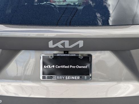 Used 2025 Kia Sorento EX AWD/4WD image 13