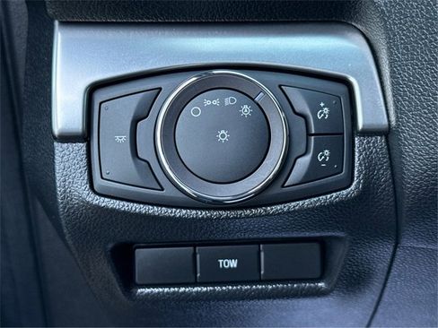 Used 2019 Ford Explorer XLT w/ Class III Trailer Tow Package image 19