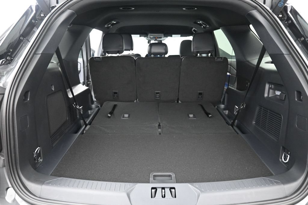 New 2026 Ford Explorer ST-Line w/ Premium Package RWD image 14
