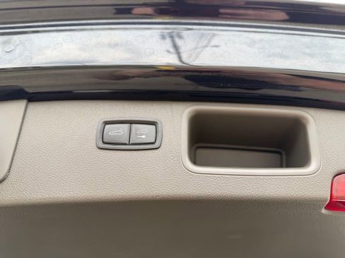 Used 2016 Porsche Macan Turbo image 34