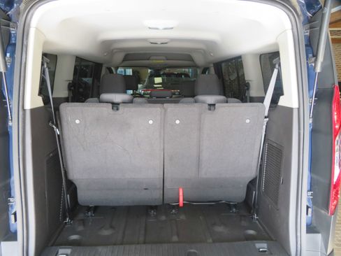 Used 2016 Ford Transit Connect XL image 39