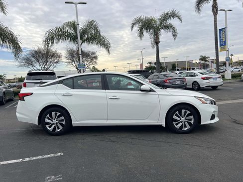 Used 2020 Nissan Altima 2.5 S image 24