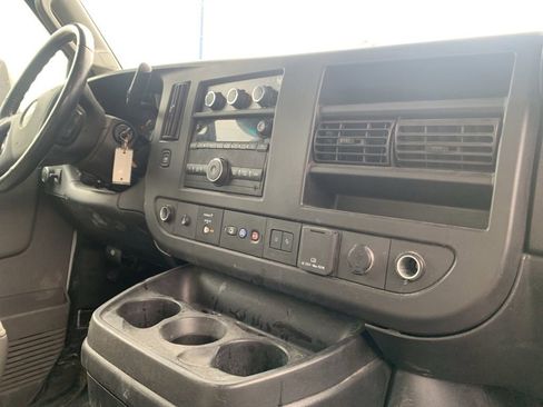 Used 2021 Chevrolet Express 3500 w/ Power Convenience Package RWD image 24