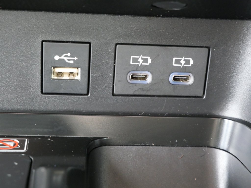 Certified 2025 Toyota Camry SE FWD image 19