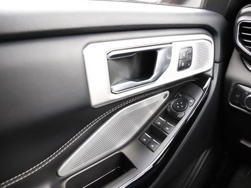 Used 2021 Ford Explorer ST w/ Equipment Group 401A image 26