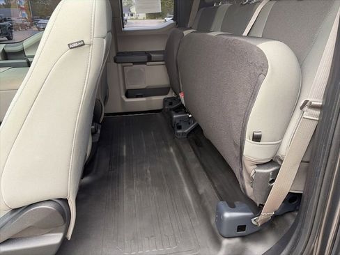 Used 2019 Ford F150 XL w/ Equipment Group 101A Mid AWD/4WD image 21