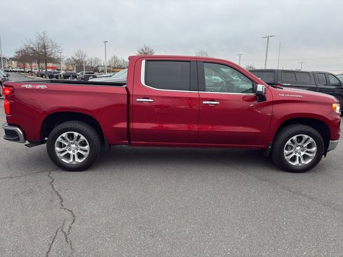 Used 2023 Chevrolet Silverado 1500 LTZ w/ Technology Package image 8