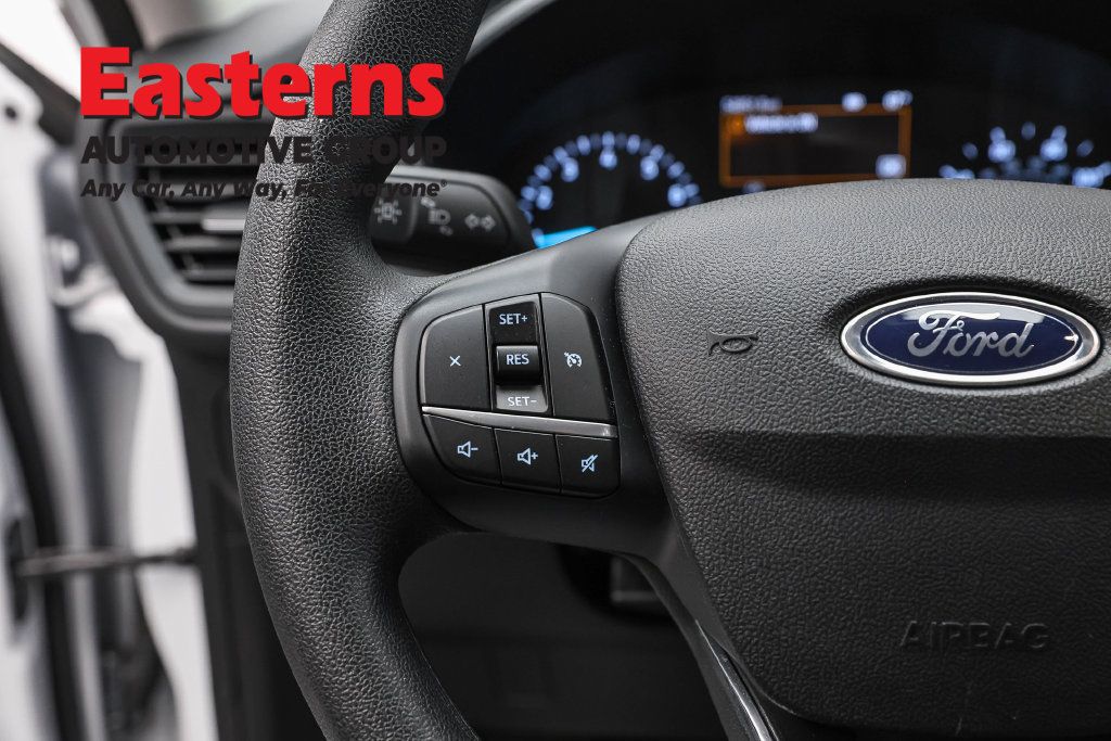 Used 2022 Ford Escape S AWD/4WD image 16