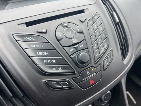 Used 2016 Ford Escape SE image 9