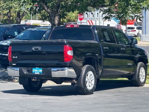 Used 2018 Toyota Tundra SR5 w/ SR5 Upgrade Package AWD/4WD image 2