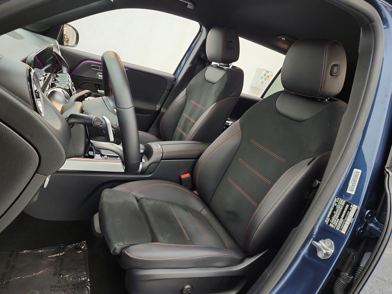Used 2022 Mercedes-Benz GLB 250 4MATIC image 10