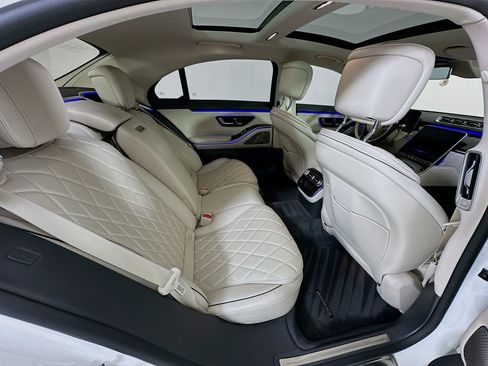 Used 2023 Mercedes-Benz S 580 4MATIC Sedan image 30