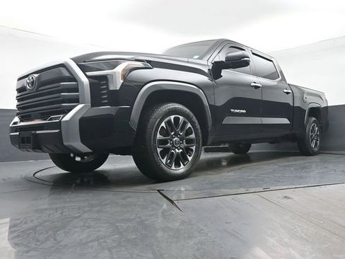 Used 2022 Toyota Tundra Limited image 35
