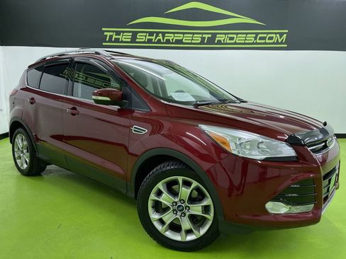 Used 2015 Ford Escape Titanium image 1