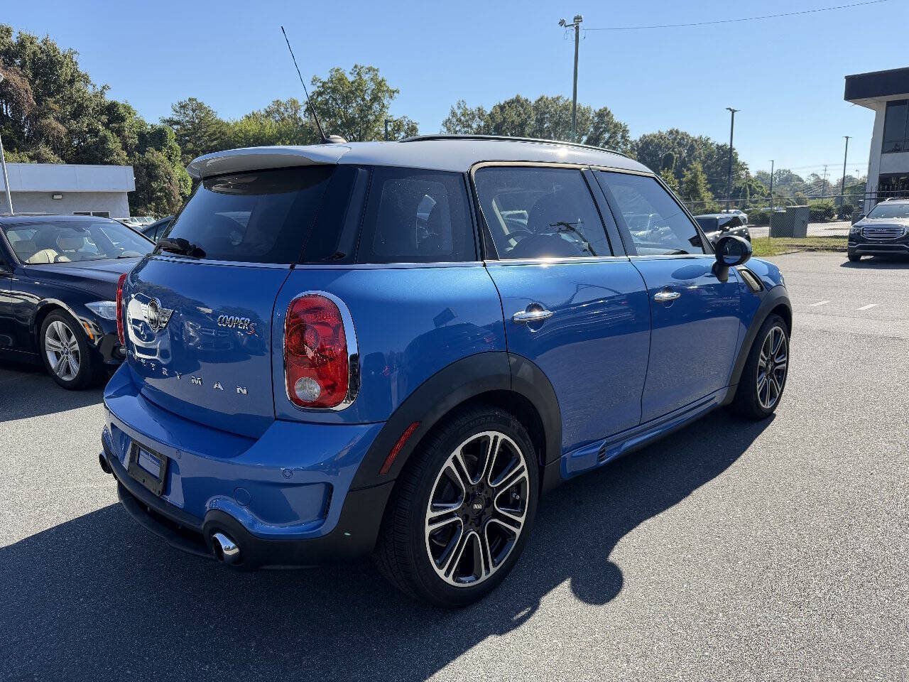 Used 2014 MINI Cooper Countryman S FWD image 4