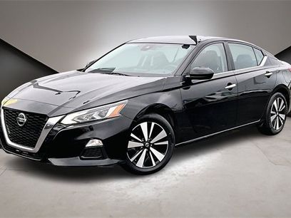 Used 2021 Nissan Altima 2.5 SV