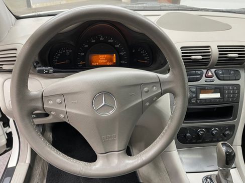 Used 2003 Mercedes-Benz C 230 Coupe image 28