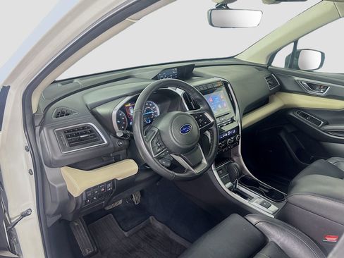 Used 2021 Subaru Ascent Limited w/ Technology Package AWD/4WD image 9