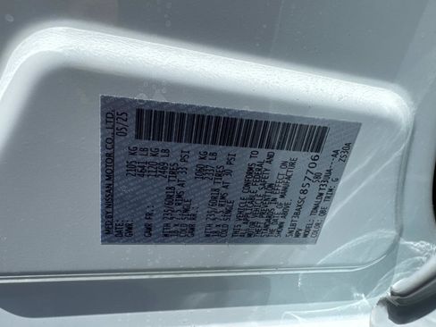 New 2025 Nissan Rogue SV FWD image 23