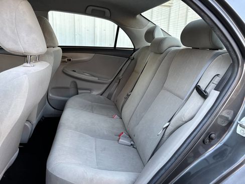 Used 2012 Toyota Corolla L image 13