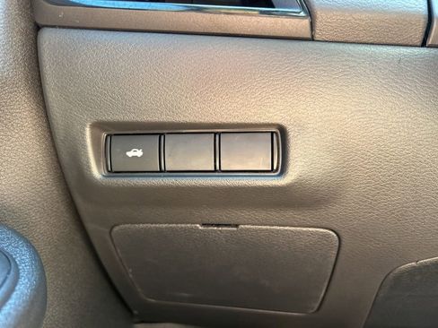 New 2026 Nissan Sentra SV w/ Floor Mat Package FWD image 29