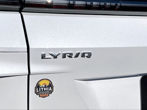 Used 2024 Cadillac Lyriq Sport AWD/4WD image 7