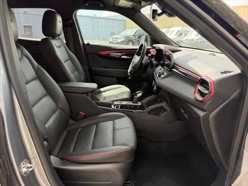 Used 2024 Chevrolet TrailBlazer RS w/ Convenience Package AWD/4WD image 12