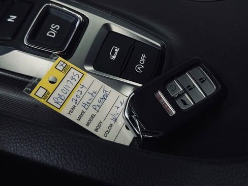 Used 2024 Honda Passport TrailSport image 39