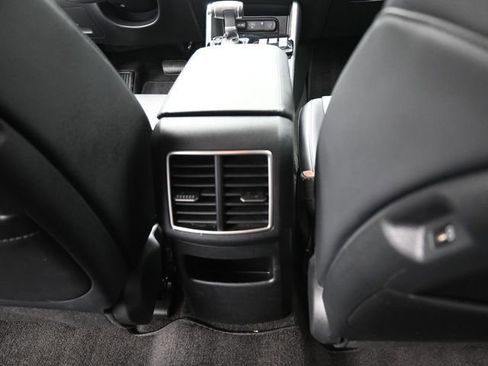 Used 2024 Kia Sportage EX image 27