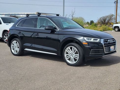Used 2019 Audi Q5 2.0T Premium Plus w/ Premium Plus Package image 3