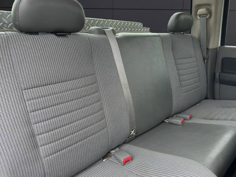 Used 2007 Dodge Ram 1500 Truck ST w/ Special Edition Group image 18