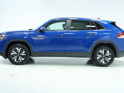 New 2026 Volkswagen Atlas Cross Sport SE FWD image 4