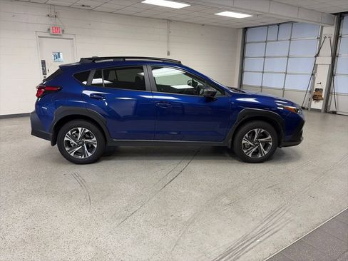 Used 2026 Subaru Crosstrek 2.5i Premium AWD/4WD image 3