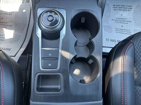 Used 2025 Ford Escape ST-Line w/ Tech Pack #1 image 17