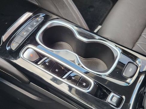 Used 2023 Buick Envision Avenir FWD image 19