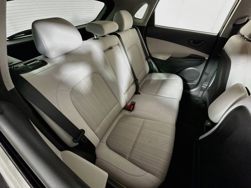 Used 2023 Hyundai Kona SEL image 25