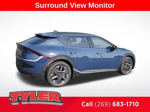 New 2025 Kia EV6 Light w/ Light LR Technology Package image 8