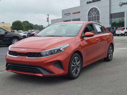 Used 2024 Kia Forte LXS FWD image 8